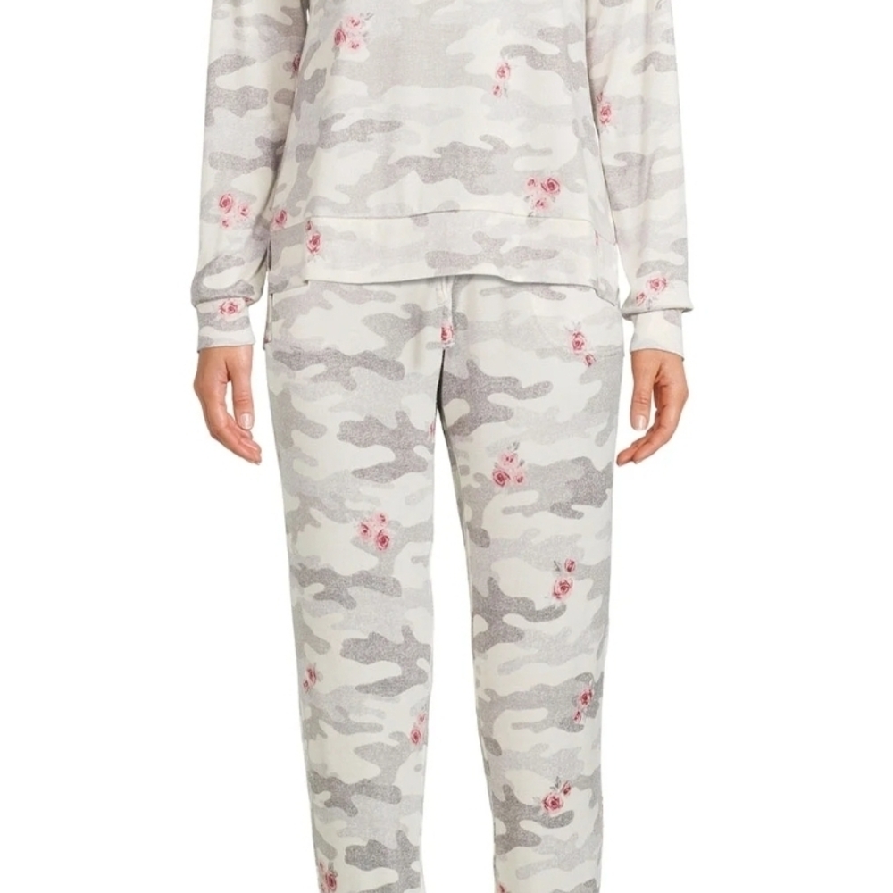 4 X $15. Secret Treasures Women's Pajama Set - Gray and Pink